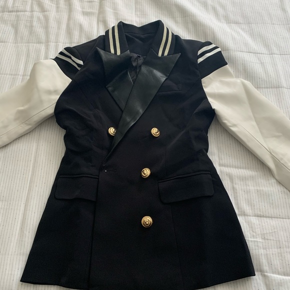 Versity style blazer - Picture 2 of 5